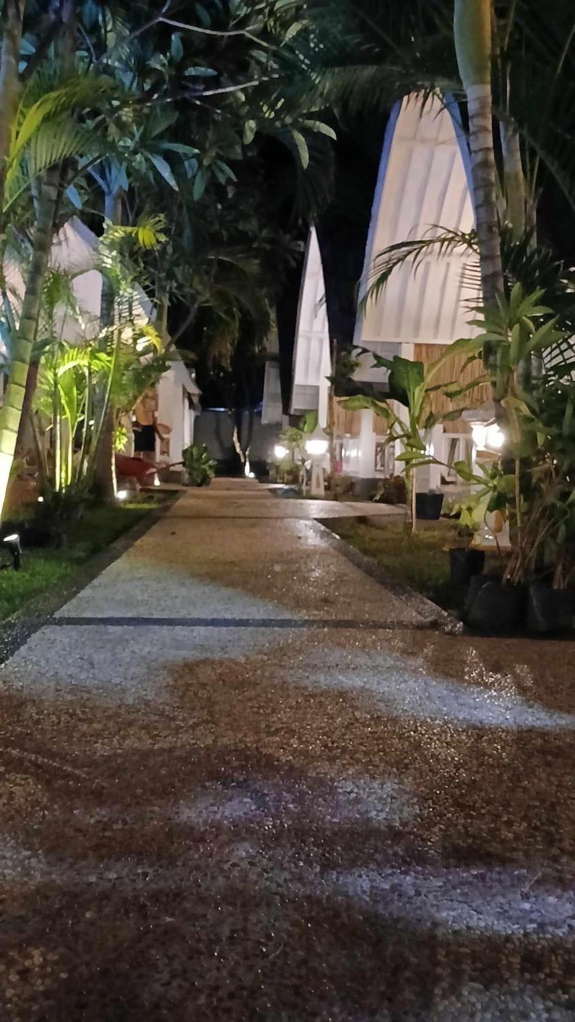 New Balengku Dua Hotel - Adults Only Gili Air Eksteriør billede